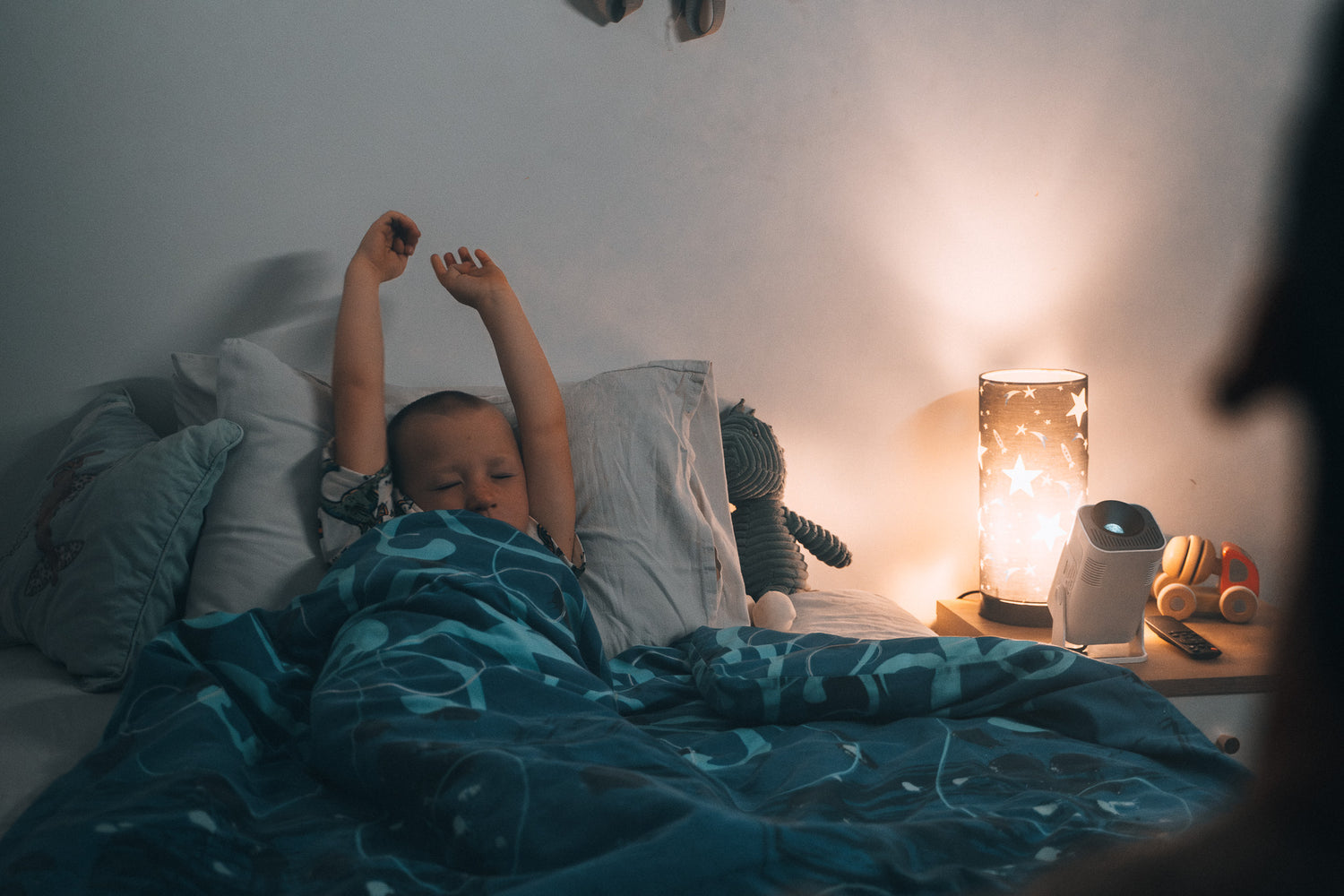 Ozmotic Learning projected bedtime learning experience